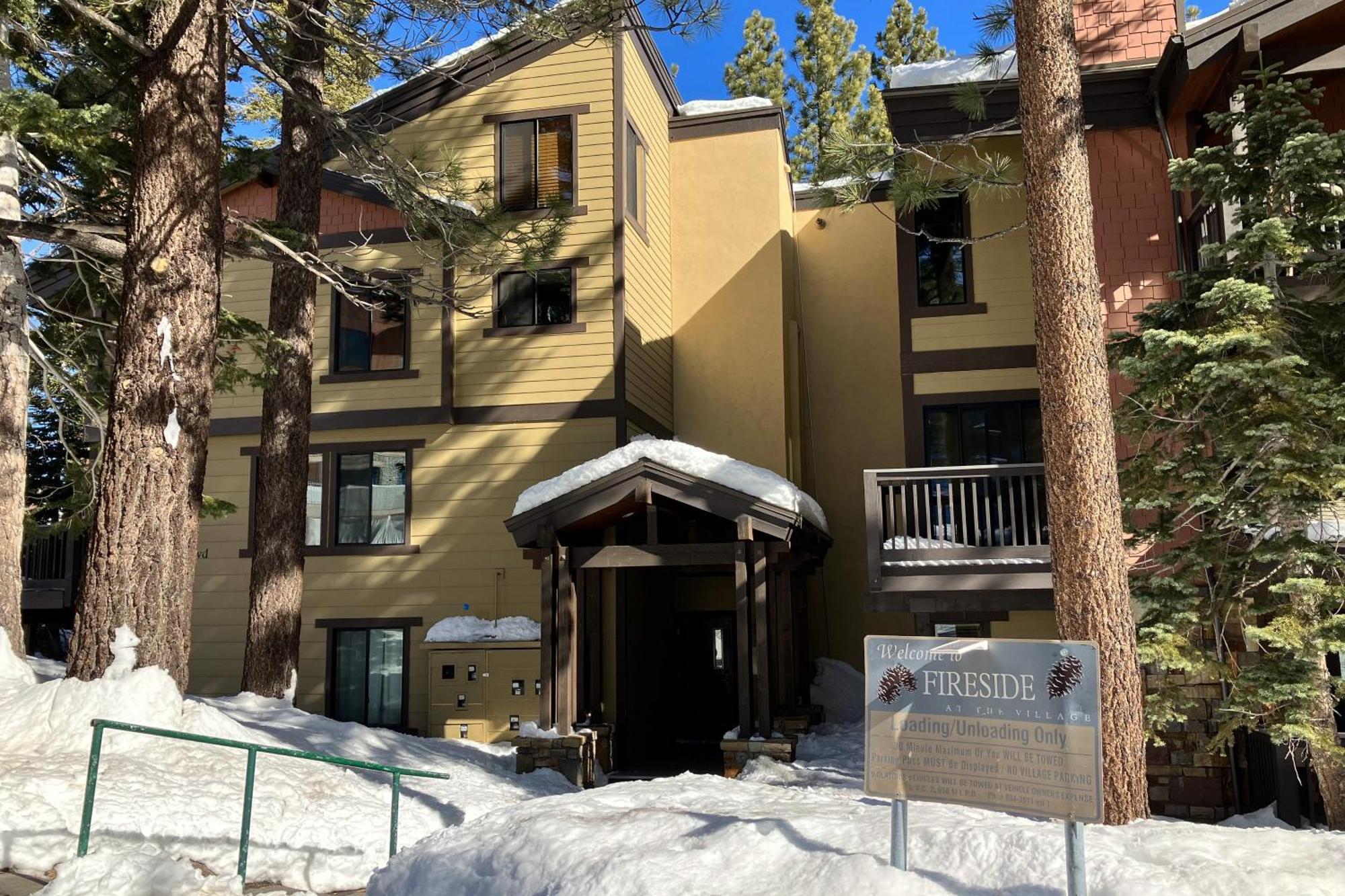 Fireside At The Village Mammoth Lakes Exterior photo